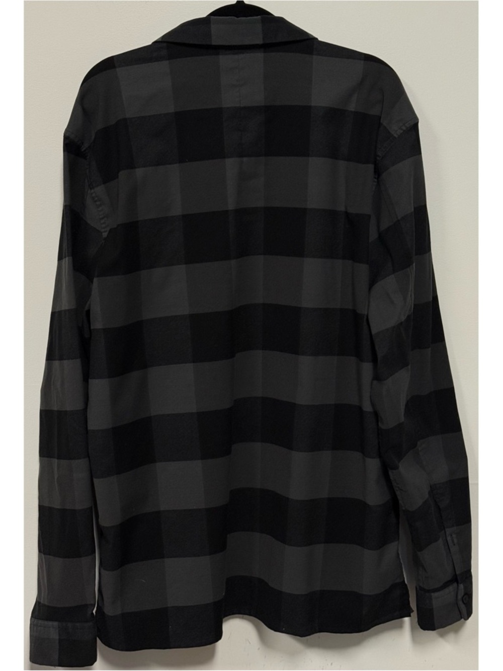 Men's Lululemon Masons Peak Plaid Long Sleeve Button Up Flannel Black Gray SZ XL - Picture 9 of 9